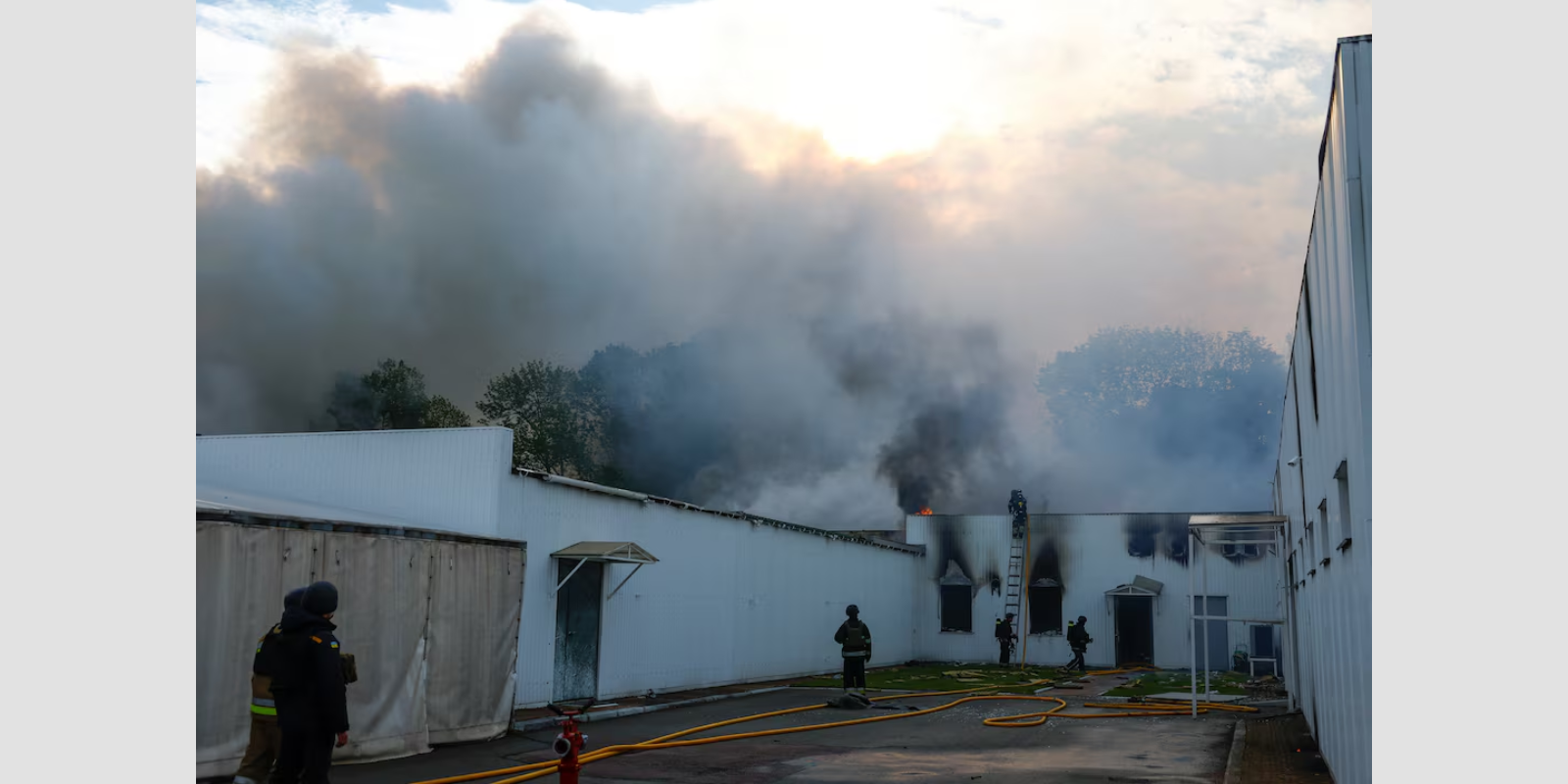 Trump speaks to Putin